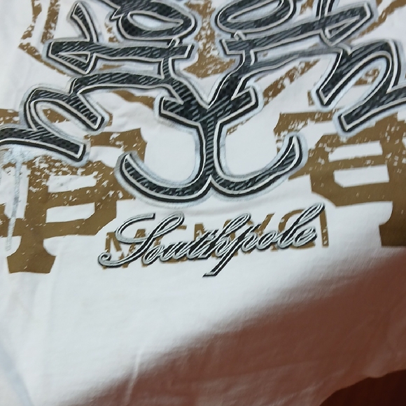 South Pole White and Black Short Sleeve Tee with Graphic Design - Picture 5 of 5